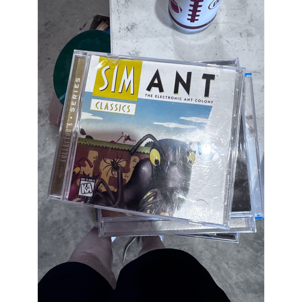 SimAnt The Electronic Ant Colony Classics Collector Series PC CD-ROM Maxis Game